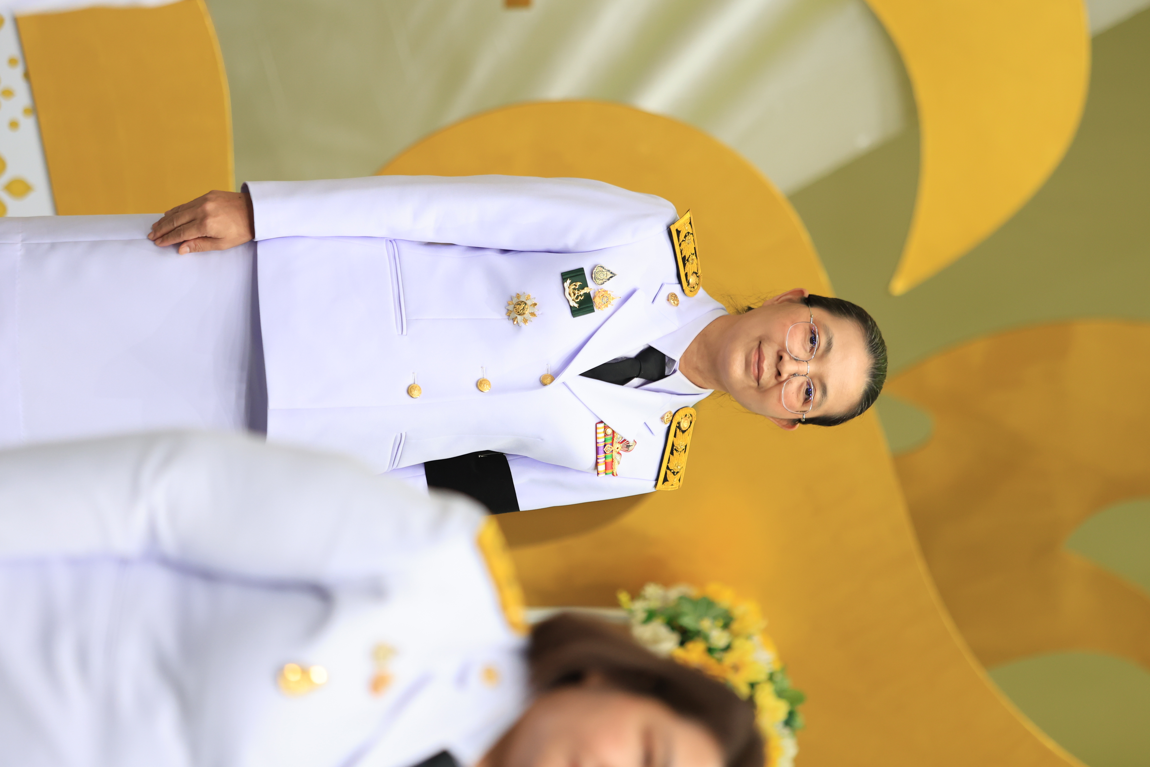 title - คณะผู้บริหาร ส.ป.ก. บันทึกเทปถวายพระพรชัยมงคล เนื่องในโอกาสมหามงคลเฉลิมพระชนมพรรษา 74 พรรษา พระบาทสมเด็จพระปรเมนทรรามาธิบดีศรีสินทร มหาวชิราลงกรณ พระวชิรเกล้าเจ้าอยู่หัว